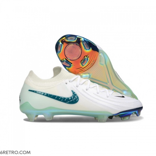Nike Phantom Luna 2 Elite Firm Ground Low Cut White Multi Color Football Boots Nike Phantom Luna 2 Elite Firm Ground Low Cut White Multi Color Football Boots