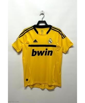 Real Madrid Retro Goalkeeper Shirt Men 11-12